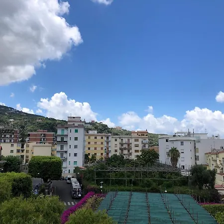 The Place Piazza Lauro *
