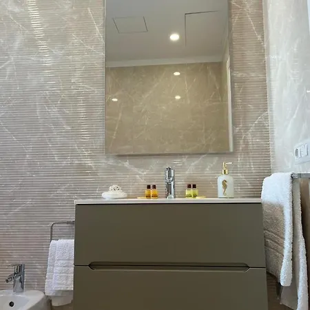 Bed & Breakfast The Place Piazza Lauro Sorrento